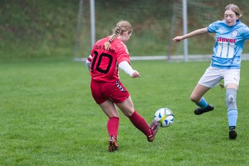 Bild 148 - wBJ TuS Tensfeld - SV Fortuna St. Juergen